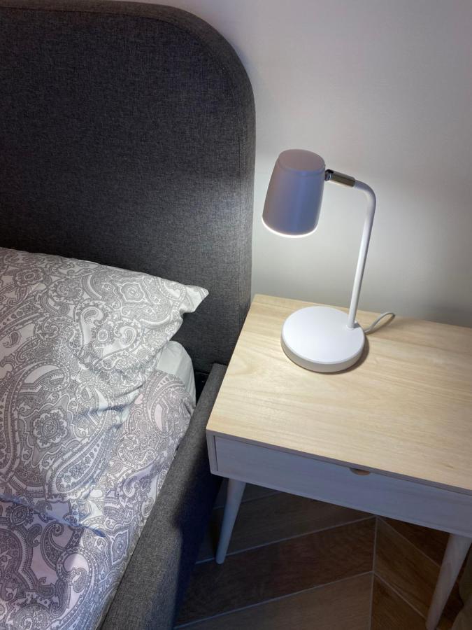 One Gąsiorowskich 4 *