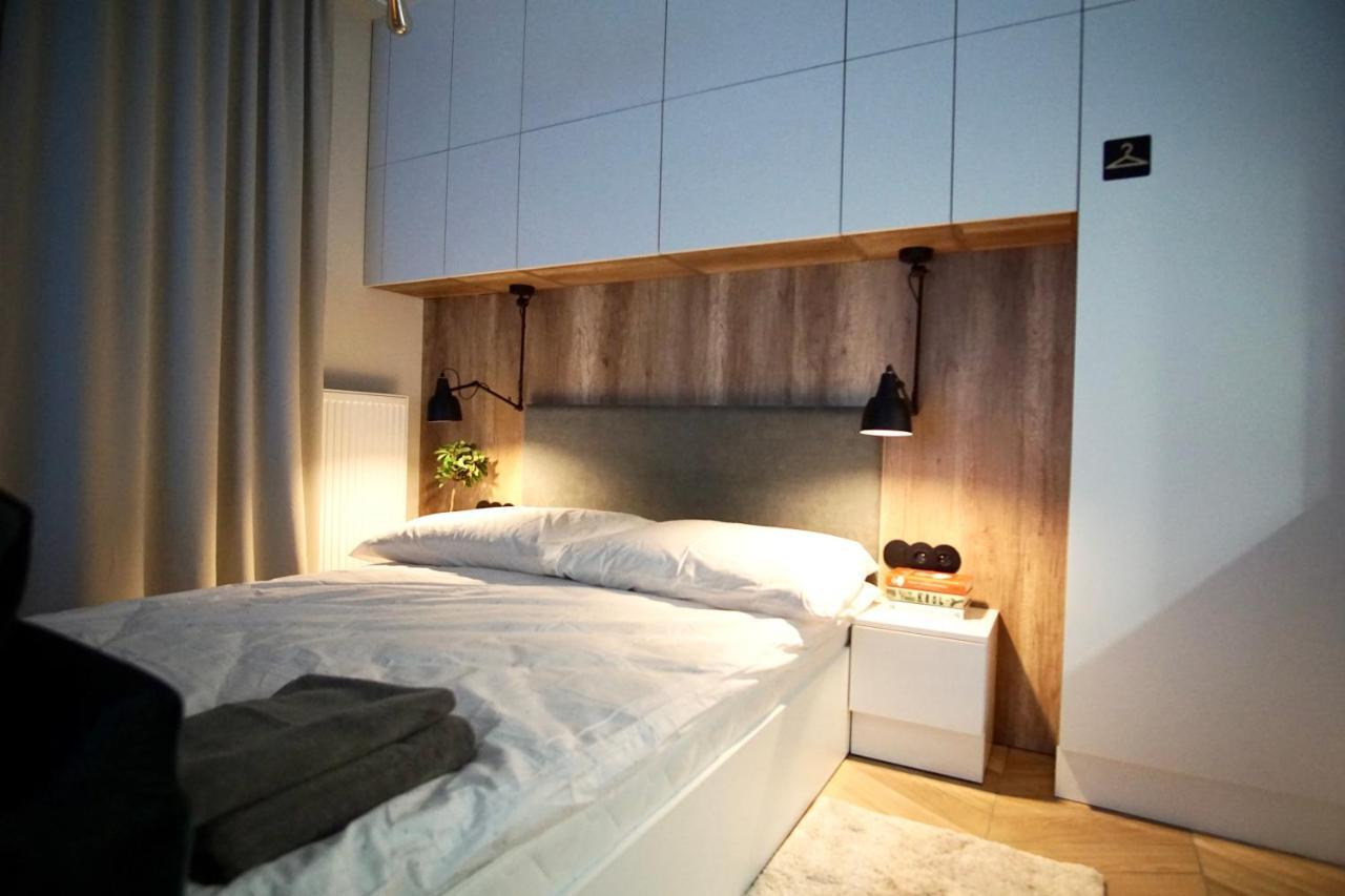 Apartament One Gąsiorowskich 4 *